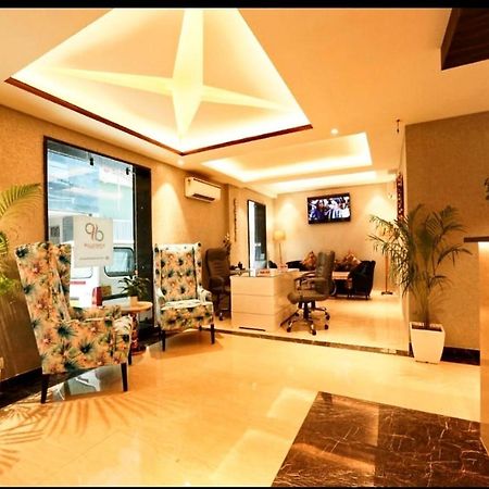 Hotel The Vegas Delhi Airport- A Boutique Hotel New Delhi Exterior photo