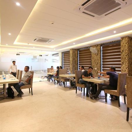 Hotel The Vegas Delhi Airport- A Boutique Hotel New Delhi Exterior photo